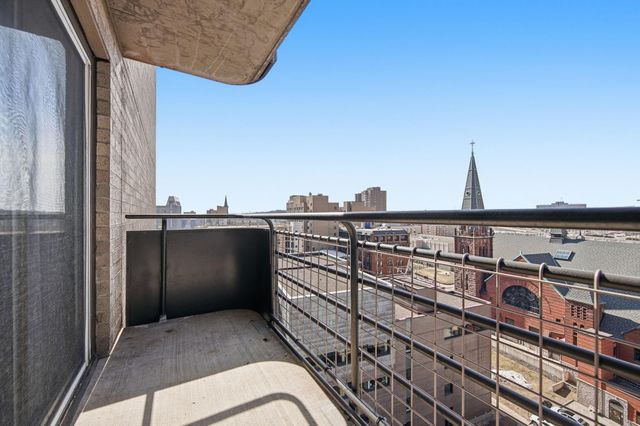 66 9th Street E 1510, Saint Paul, MN 55101