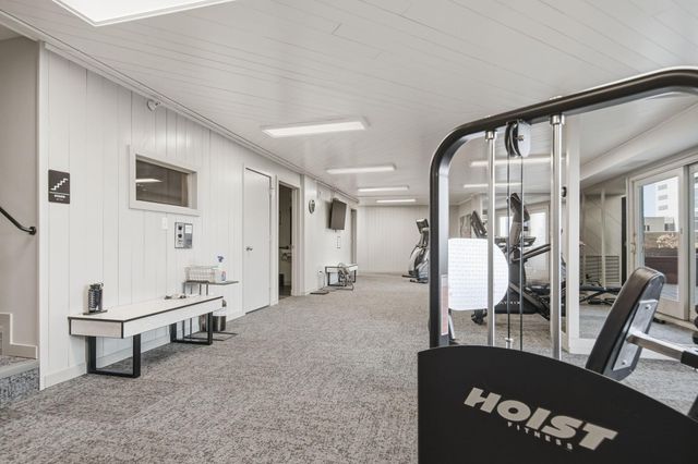 66 9th Street E 1510, Saint Paul, MN 55101