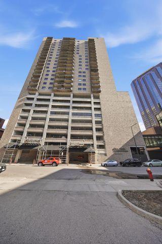 66 9th Street E 1510, Saint Paul, MN 55101