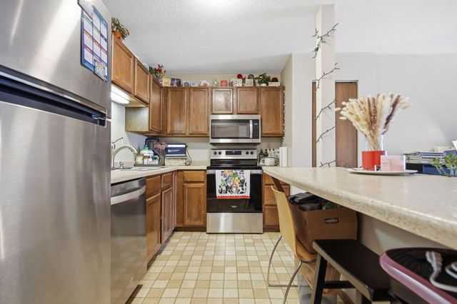 66 9th Street E 1510, Saint Paul, MN 55101