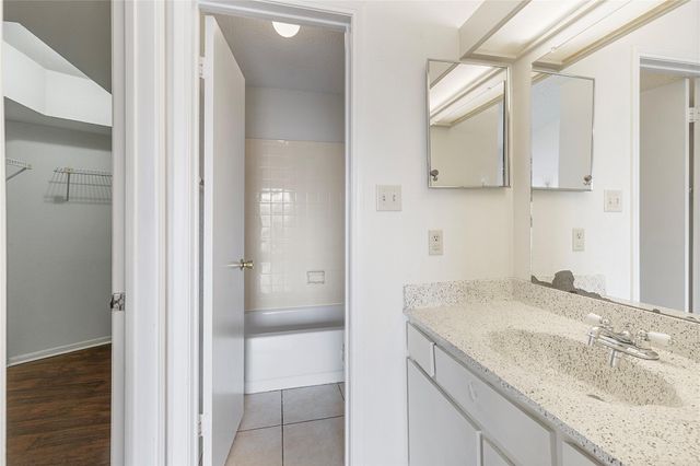 2121 Hepburn Street 912, Houston, TX 77054
