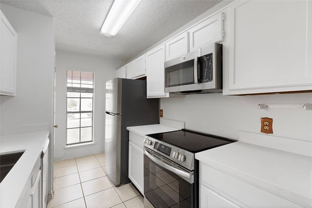 2121 Hepburn Street 912, Houston, TX 77054