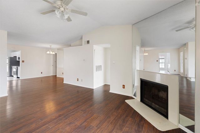 2121 Hepburn Street 912, Houston, TX 77054