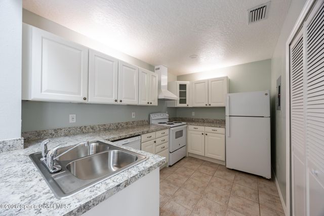 1948 Quail Ridge Court 901, Cocoa, FL 32926