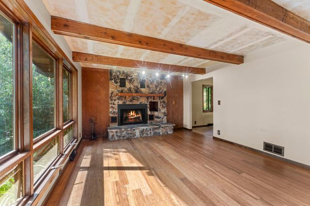 32350 Cedar Crest Trail NE, North Branch, MN 55056