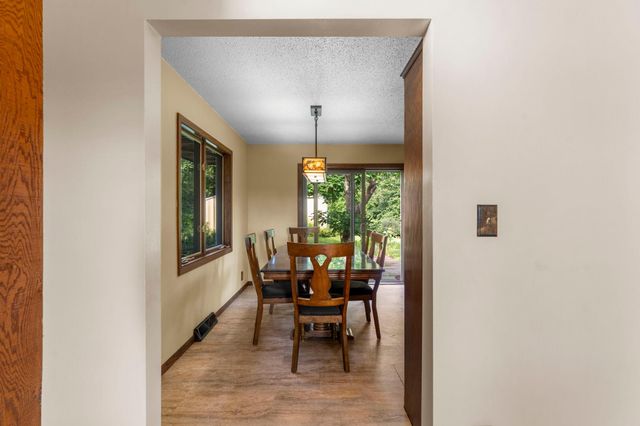 32350 Cedar Crest Trail NE, North Branch, MN 55056