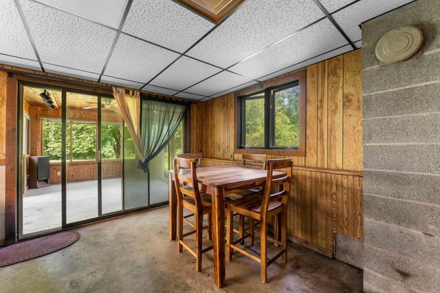 32350 Cedar Crest Trail NE, North Branch, MN 55056
