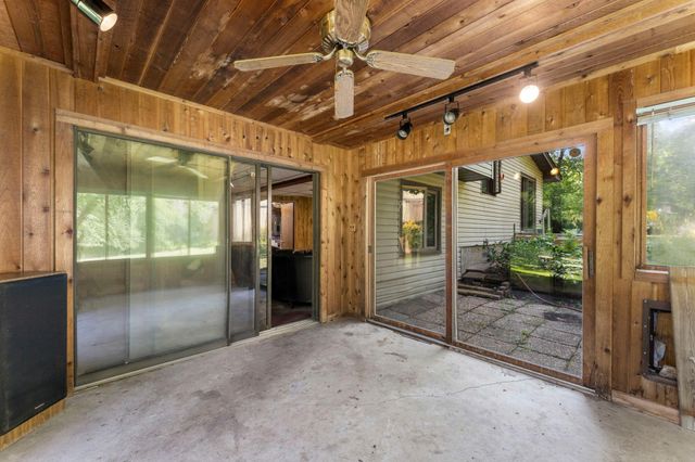 32350 Cedar Crest Trail NE, North Branch, MN 55056