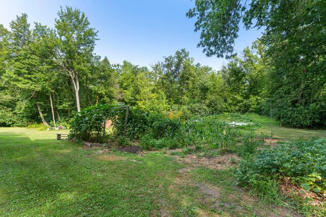 32350 Cedar Crest Trail NE, North Branch, MN 55056