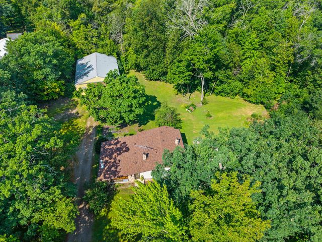 32350 Cedar Crest Trail NE, North Branch, MN 55056