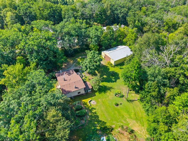 32350 Cedar Crest Trail NE, North Branch, MN 55056