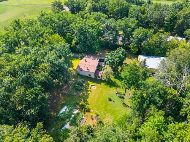 32350 Cedar Crest Trail NE, North Branch, MN 55056