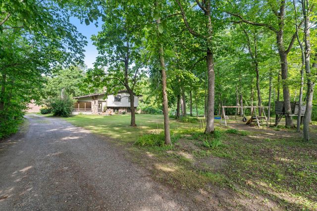 32350 Cedar Crest Trail NE, North Branch, MN 55056