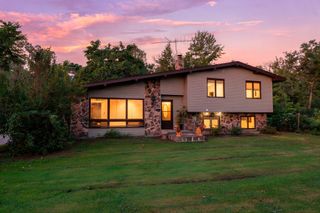 32350 Cedar Crest Trail NE, North Branch, MN 55056