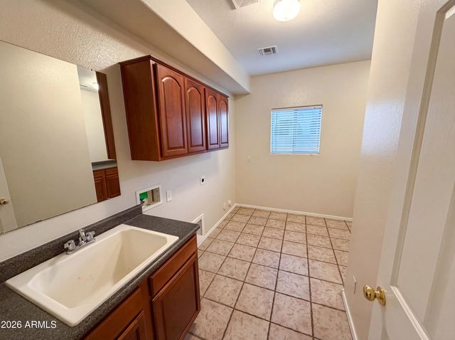 16131 W PORT ROYALE Lane, Surprise, AZ 85379