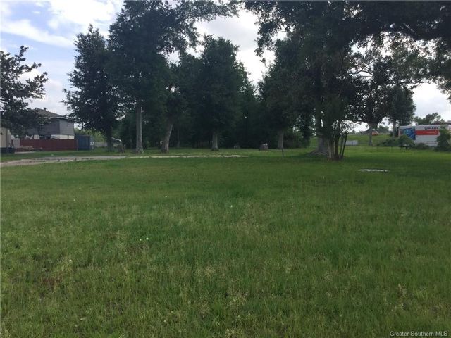 1802 E Prien Lake Road, Lake Charles, LA 70601