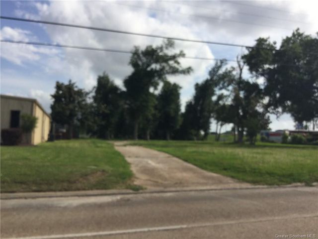 1802 E Prien Lake Road, Lake Charles, LA 70601