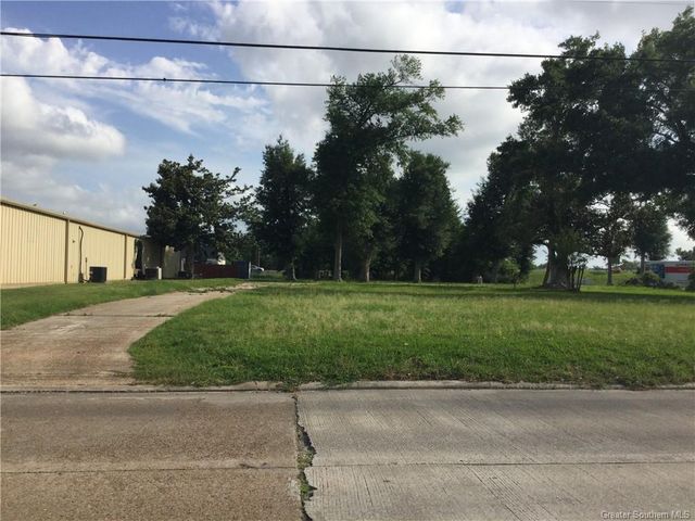1802 E Prien Lake Road, Lake Charles, LA 70601