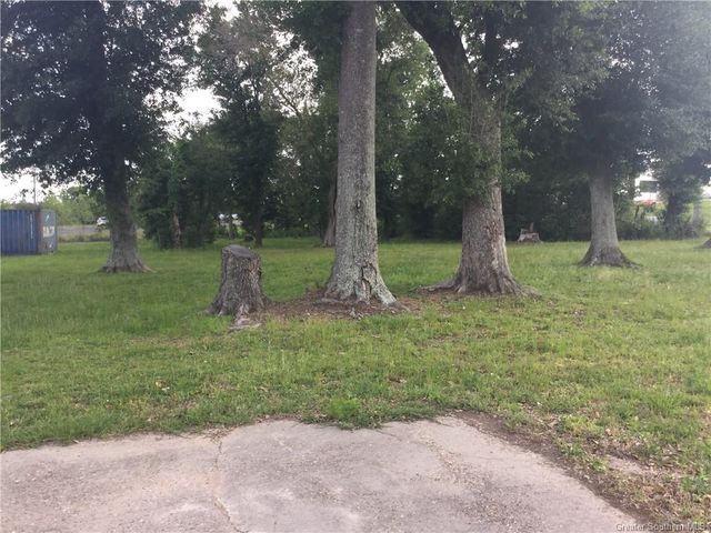 1802 E Prien Lake Road, Lake Charles, LA 70601