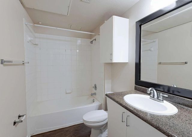 10505 S I-35 Frontage Road 2432, Austin, TX 78747