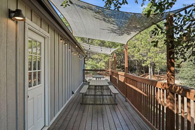 201 Winfield Thicket RD, Bastrop, TX 78602