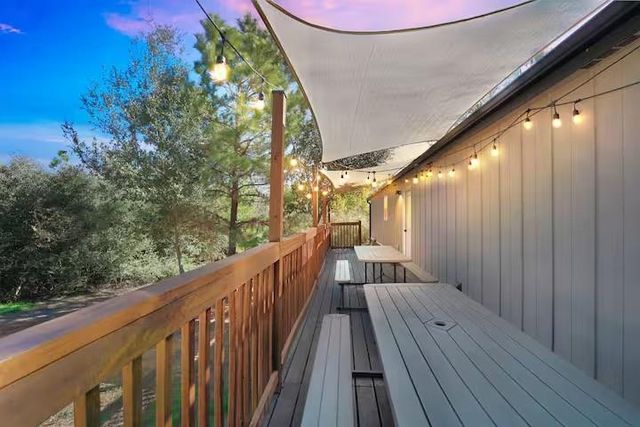 201 Winfield Thicket RD, Bastrop, TX 78602