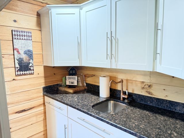 3021 Nicole Rd, Clarksville, TN 37040