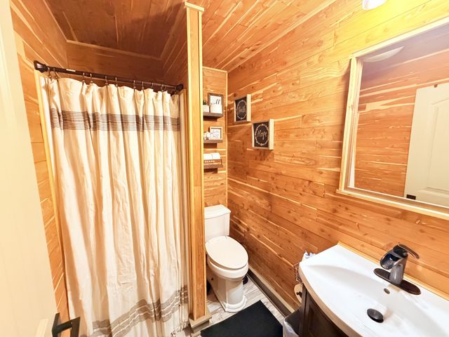 3021 Nicole Rd, Clarksville, TN 37040
