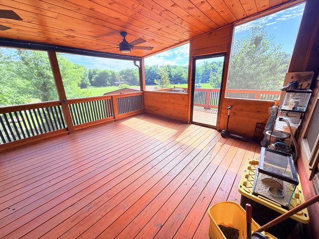 3021 Nicole Rd, Clarksville, TN 37040