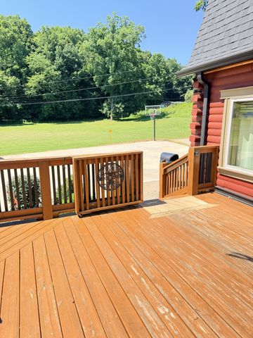 3021 Nicole Rd, Clarksville, TN 37040