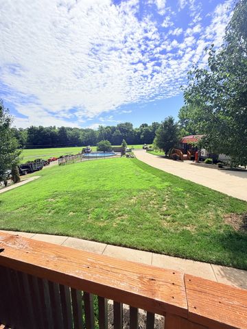 3021 Nicole Rd, Clarksville, TN 37040