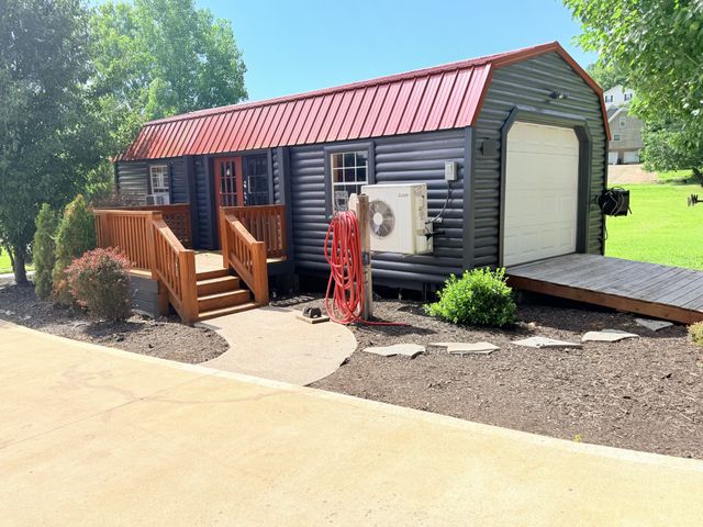 3021 Nicole Rd, Clarksville, TN 37040