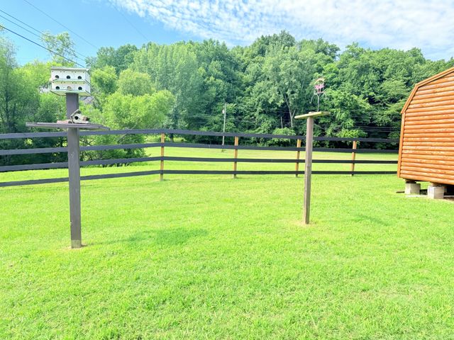 3021 Nicole Rd, Clarksville, TN 37040