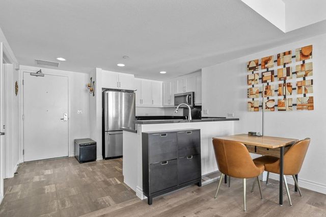 875 G Street 502, San Diego, CA 92101