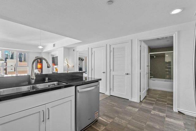 875 G Street 502, San Diego, CA 92101