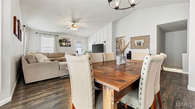 418 Harby Drive, Wentzville, MO 63385