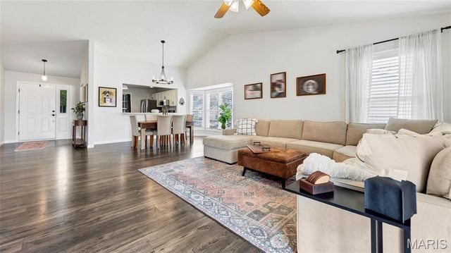 418 Harby Drive, Wentzville, MO 63385