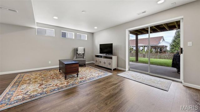 418 Harby Drive, Wentzville, MO 63385