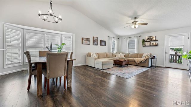 418 Harby Drive, Wentzville, MO 63385