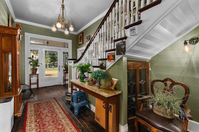 900 E Fannin, Marshall, TX 75670