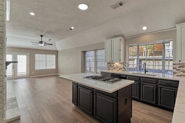 15419 Redbud Leaf Lane, Cypress, TX 77433