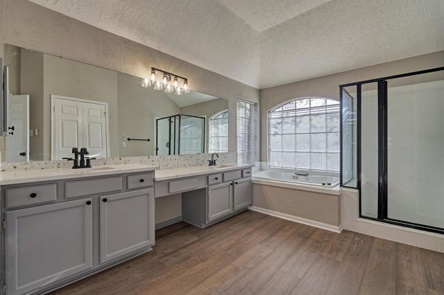 15419 Redbud Leaf Lane, Cypress, TX 77433