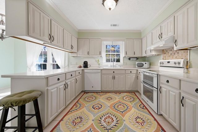 114 Sourwood Drive, Pine Mountain, GA 31822