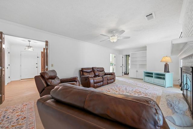 114 Sourwood Drive, Pine Mountain, GA 31822