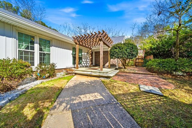 114 Sourwood Drive, Pine Mountain, GA 31822