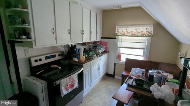 1006 MAPLE AVE, Sharon Hill, PA 19079