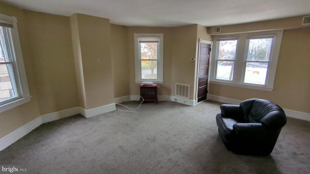 1006 MAPLE AVE, Sharon Hill, PA 19079