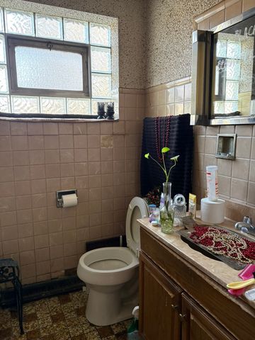 2016 W 52nd Street, Chicago, IL 60609