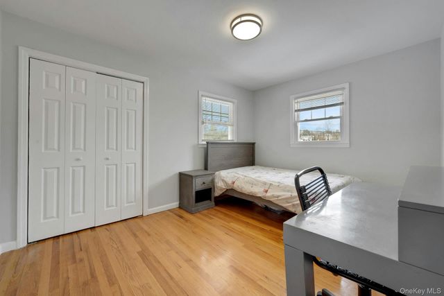 84 Palmer Avenue, Scarsdale, NY 10583