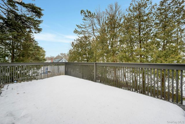 84 Palmer Avenue, Scarsdale, NY 10583